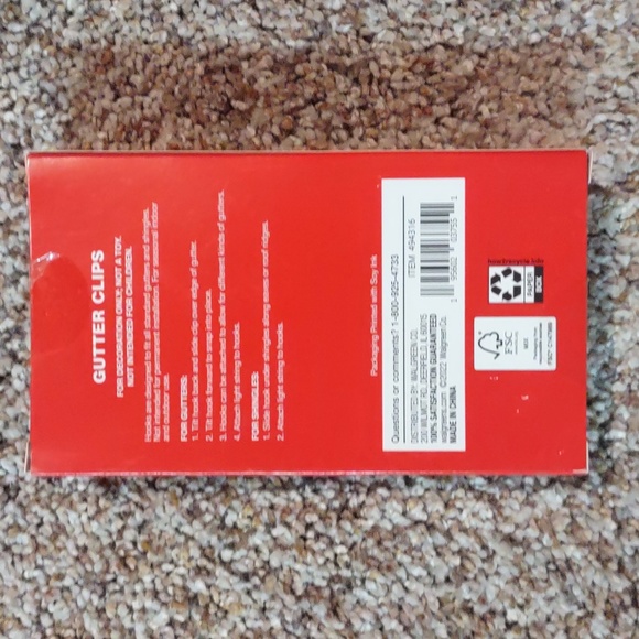 Outdoor Christmas Light Clips New - Picture 3 of 3